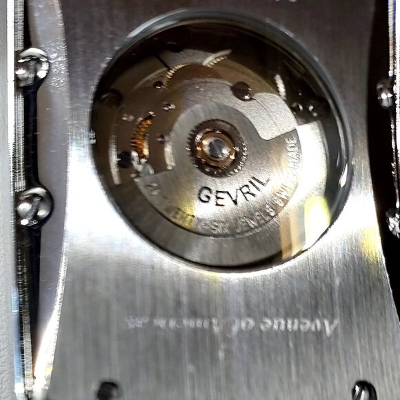 Gevril Swiss Made Men's Watch - Fathers Day Price Reduction - Picture 6 of 8